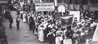 Γιατί γιορτάζουμε την Ημέρα της Γυναίκας - Τι έγινε στις 8 Μαρτίου 1857 